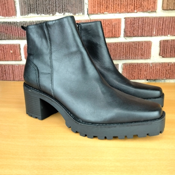 NWOT Andre Assous Milla Genuine Leather Ankle Boots in Black Sz. 8.5 - Picture 6 of 15